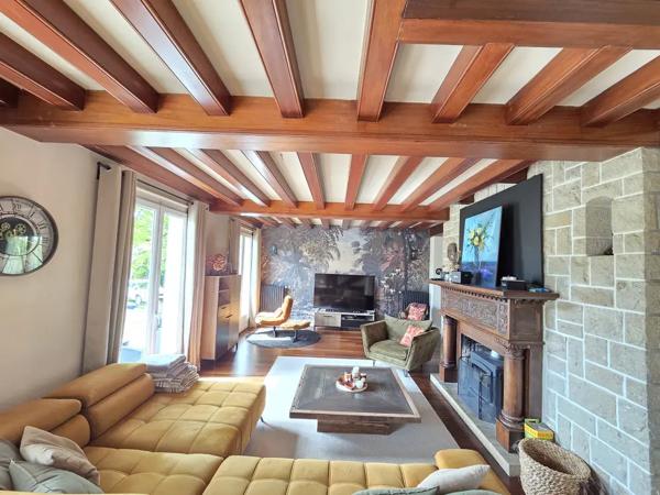 A VENDRE Elégante maison familiale 4 chambres proche centre