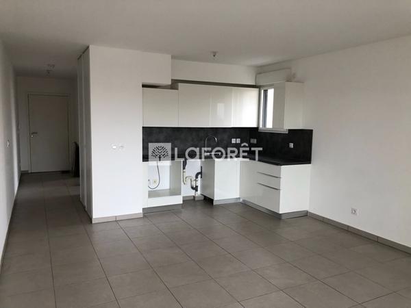 Achat appartement Saint-Laurent-du-Var - 2 pièce(s) - 48 m² - 273 000 €