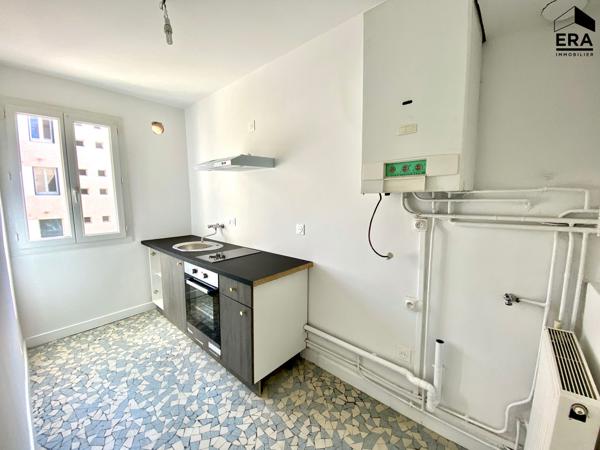 Pau - Verdun : Appartement T1 de 28 m2 avec balcon et cuisine équipée