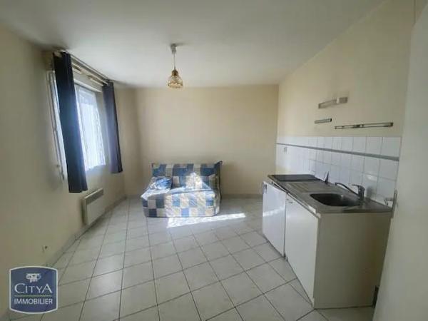 Appartement à louer 1 pièce 21.63m² Châteauroux (36000)