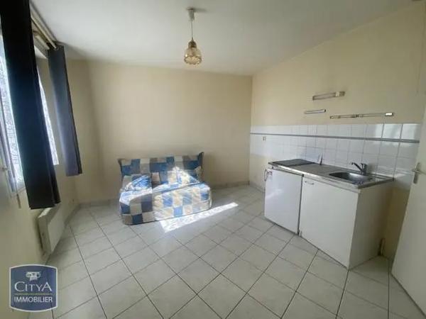 Appartement à louer 1 pièce 21.63m² Châteauroux (36000)