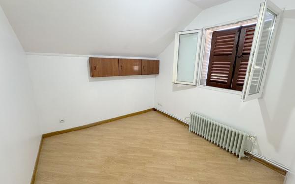 Maison à vendre    3 pièces •  Bobigny