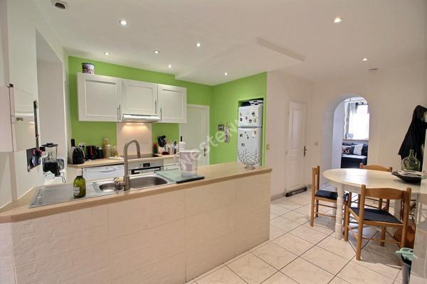 Appartement centre village de 72m² avec cave