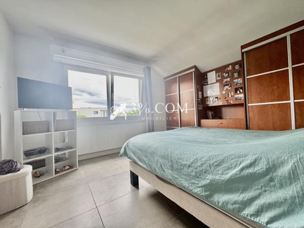 Maison 5 pièce(s) 3 chambre(s) 131 m²