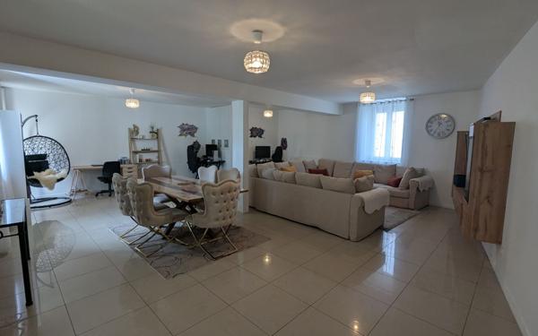 Maison à vendre    4 pièces • 147,23 m2 Ingré