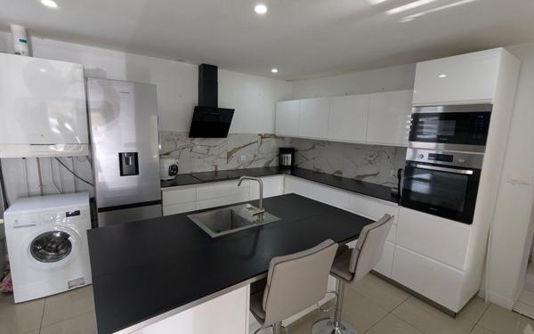 Maison à vendre    4 pièces • 147,23 m2 Ingré