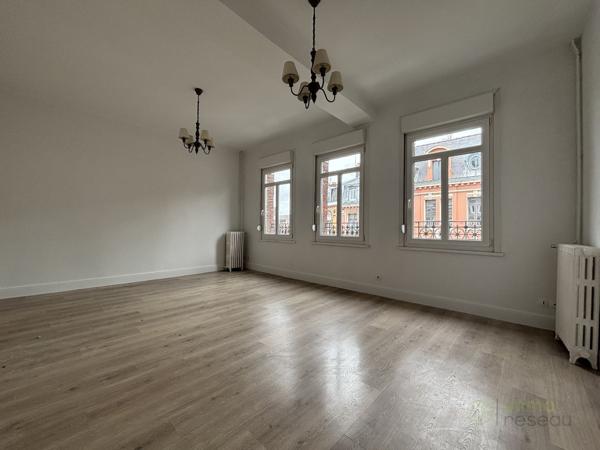 Appartement à CAMBRAI (59400)