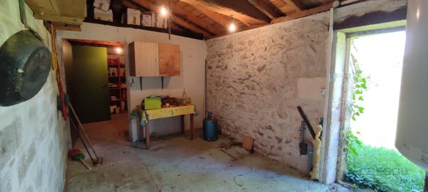 Maison à rénover à SAINT CIERS SUR GIRONDE (33820)