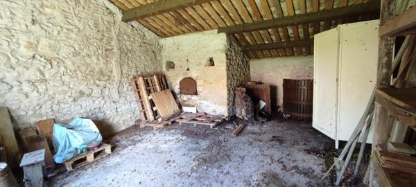 Maison à rénover à SAINT CIERS SUR GIRONDE (33820)