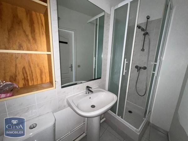 Appartement à louer 1 pièce 27.56m² Viroflay (78220)