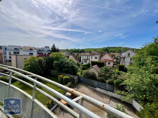 Appartement à louer 1 pièce 27.56m² Viroflay (78220)