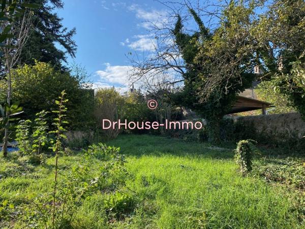 Maison à vendre 10 pièces de 700 m²