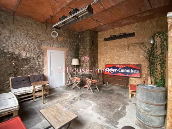 Maison à vendre 10 pièces de 700 m²