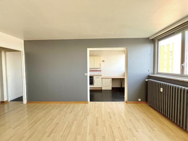 Appartement T3 - Métro Euroteleport