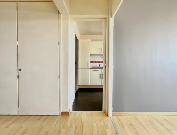 Appartement T3 - Métro Euroteleport