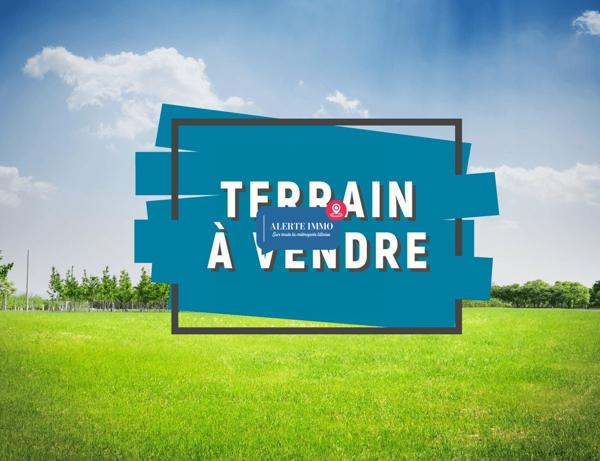 Terrain constructible de 713 m2, libre de constructeur