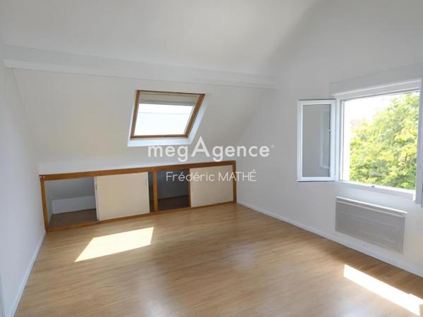 Immeuble à BUCHERES, 10800 - 150m²