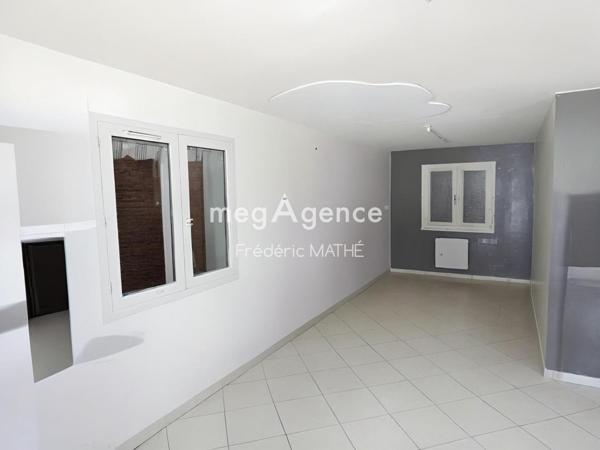 Immeuble à BUCHERES, 10800 - 150m²