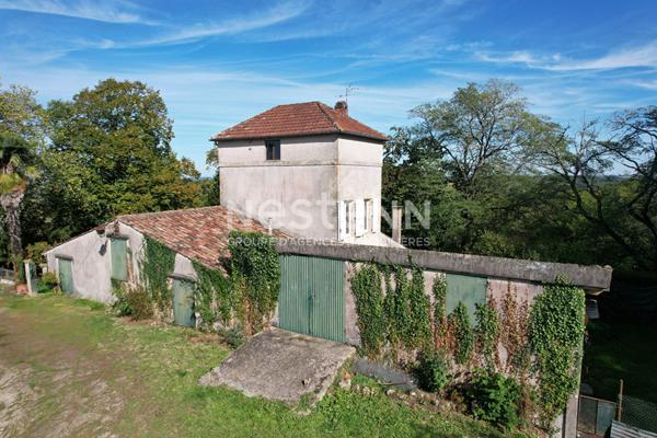 Ancienne ferme à vendre à Espiens avec terrain de 4.7 Hectares