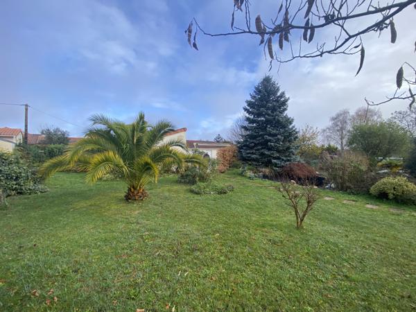 Maison  5 pièce(s)  3 chambre(s)  110 m²