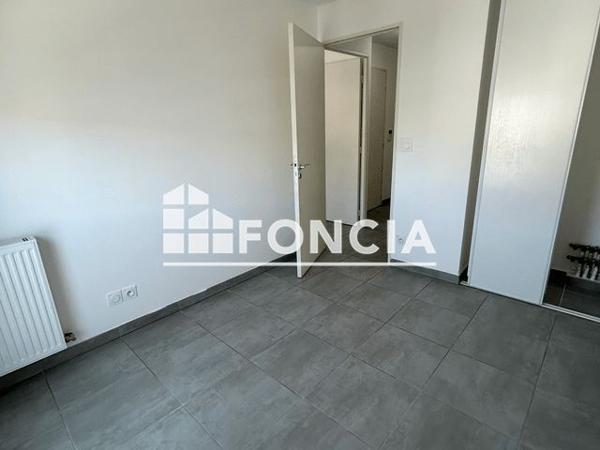 Location Appartement 3 pièces 59.2 m² - 8 AVENUE DE LA PETITE MER Vitrolles 13127