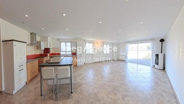Maison à DOL-DE-BRETAGNE, 35120 - 5 pièces 133m²