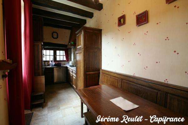 Dpt Vienne (86), à vendre Champigny-En-Rochereau maison P8 de 220 m² - Terrain de 1 017,00 m²