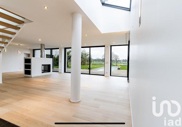 Maison à vendre 8 pièces 240 m² Saint-André-des-Eaux
