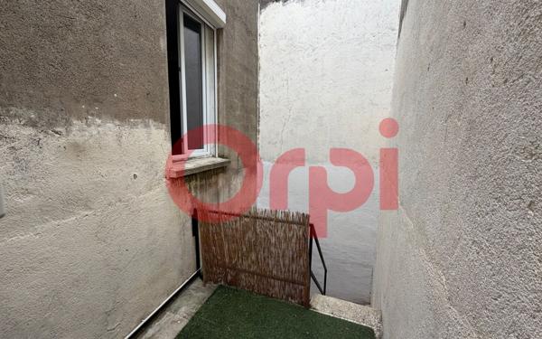 Maison à vendre    3 pièces •  Claira