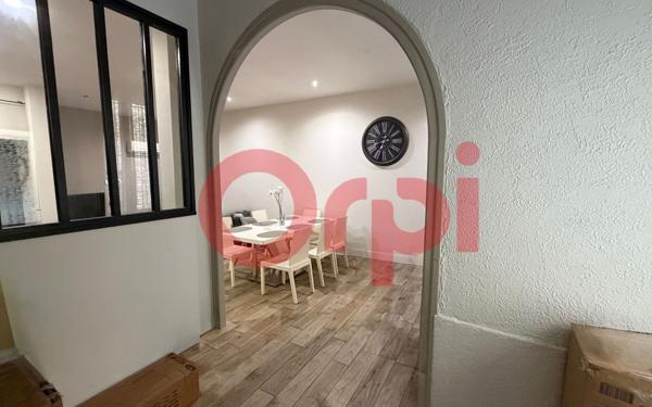 Maison à vendre    3 pièces •  Claira