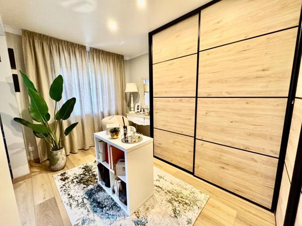 Maison 95 m entièrement rénové avec sous-sol total