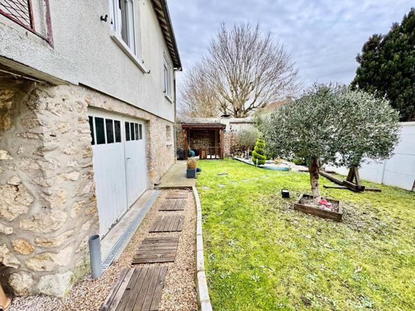 Maison 95 m entièrement rénové avec sous-sol total