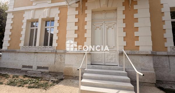 Location Appartement 3 pièces 82.7 m² - Bourg-en-bresse 01000