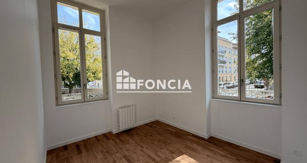 Location Appartement 3 pièces 82.7 m² - Bourg-en-bresse 01000