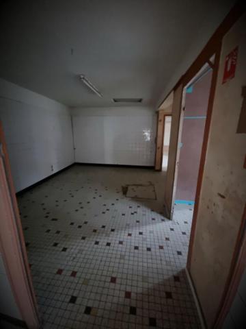 Maison de village 246 M² , boutique et logement