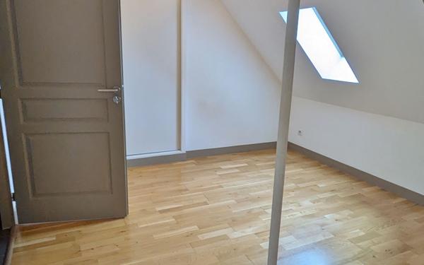 Appartement à vendre    2 pièces • 43 m2 Lyon 5