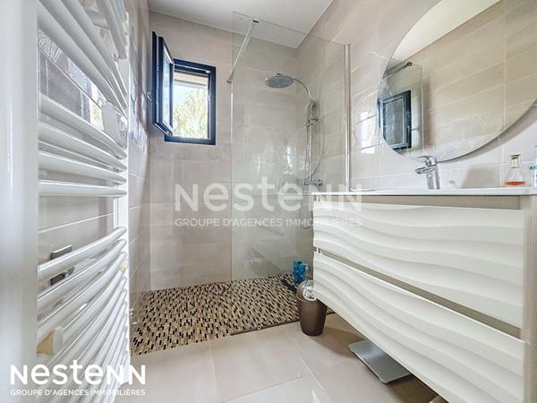 Maison Paraza 5 pièce(s) 122 m2