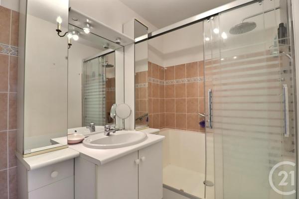 Appartement F3 à vendre  3 pièces - 65,70 m2 LA BAULE - 44