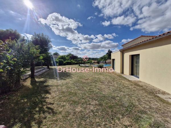 Maison à vendre 8 pièces de 427 m²