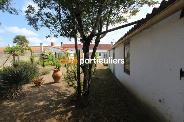 Vente Maison97 m² - 6 Pièces - L AIGUILLON LA PRESQU ILE (85460)