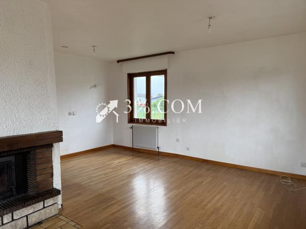 Maison
                                                                                                                                                                                                                                                                                                                        5 pièce(s)                                                                                                                                                                                                          5 chambre(s)                                                                                                                                                                                                          121  m²