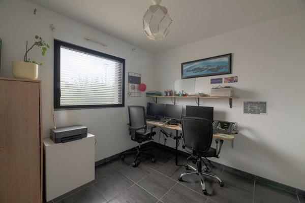 EXCLUSIVITE - MAISON SAINT ERBLON - 4 CHAMBRES - CALME ET CONFORT !!!