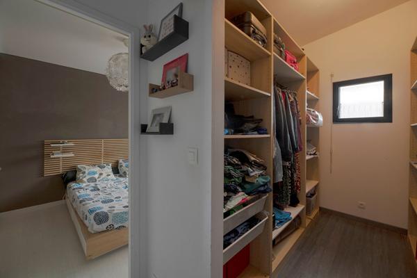 EXCLUSIVITE - MAISON SAINT ERBLON - 4 CHAMBRES - CALME ET CONFORT !!!