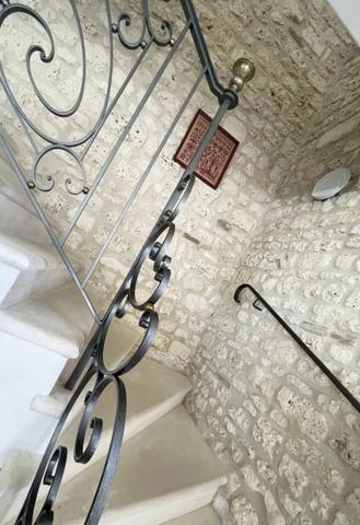 Propriete à vendre 10 pièces proche de ANGOULEME (16)