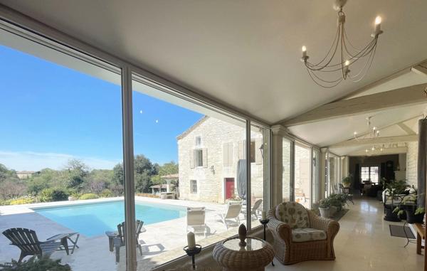 Propriete à vendre 10 pièces proche de ANGOULEME (16)