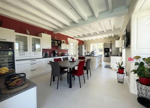 Propriete à vendre 10 pièces proche de ANGOULEME (16)