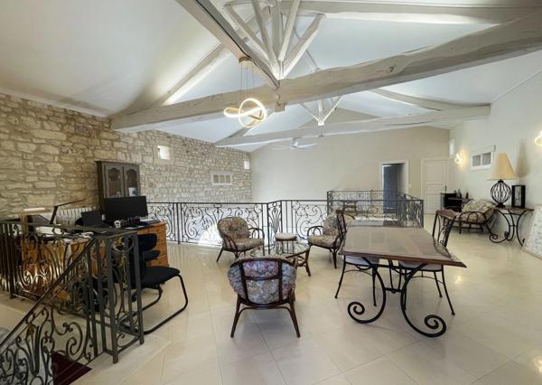 Propriete à vendre 10 pièces proche de ANGOULEME (16)
