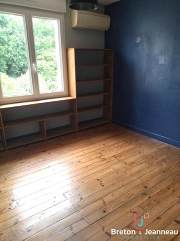 MAISON F6 à MAYENNE