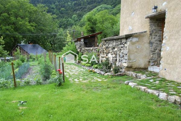 Maison d'exception aux pieds du Parc National des Ecrins