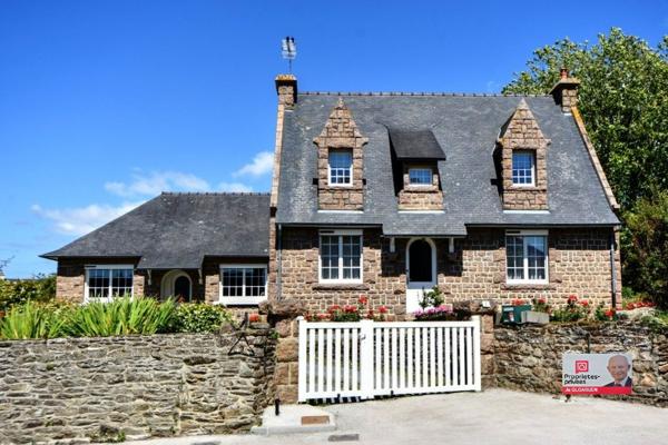 Maison avec une partie indépendante en centre-ville